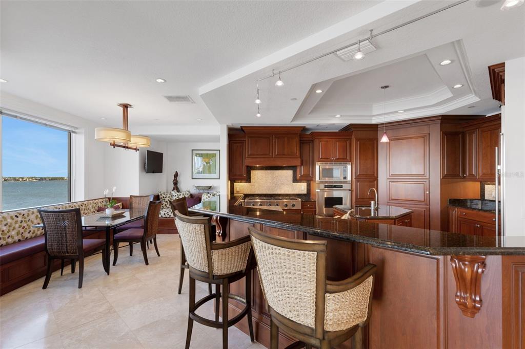 464 Golden Gate Point, Unit 403 Sarasota, FL 34236 - Photo 23 of 95