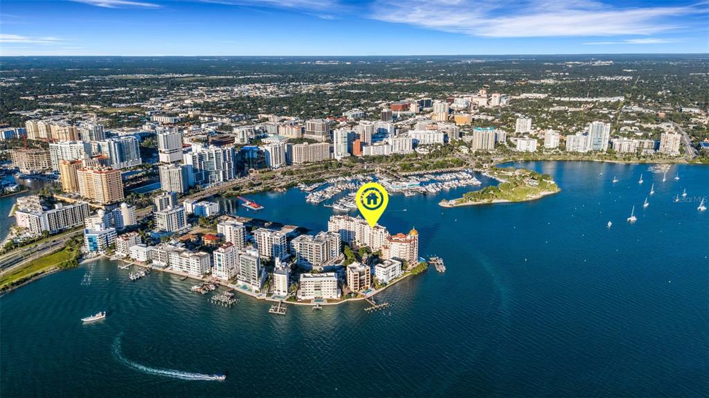 464 Golden Gate Point, Unit 403 Sarasota, FL 34236 - Photo 3 of 95