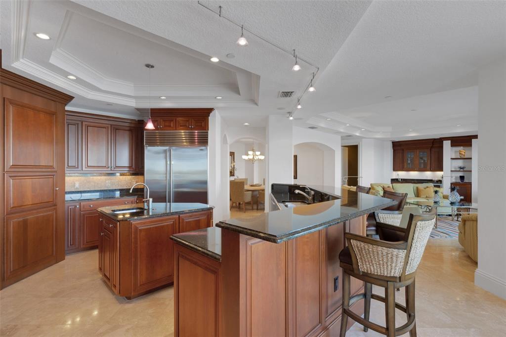 464 Golden Gate Point, Unit 403 Sarasota, FL 34236 - Photo 32 of 95