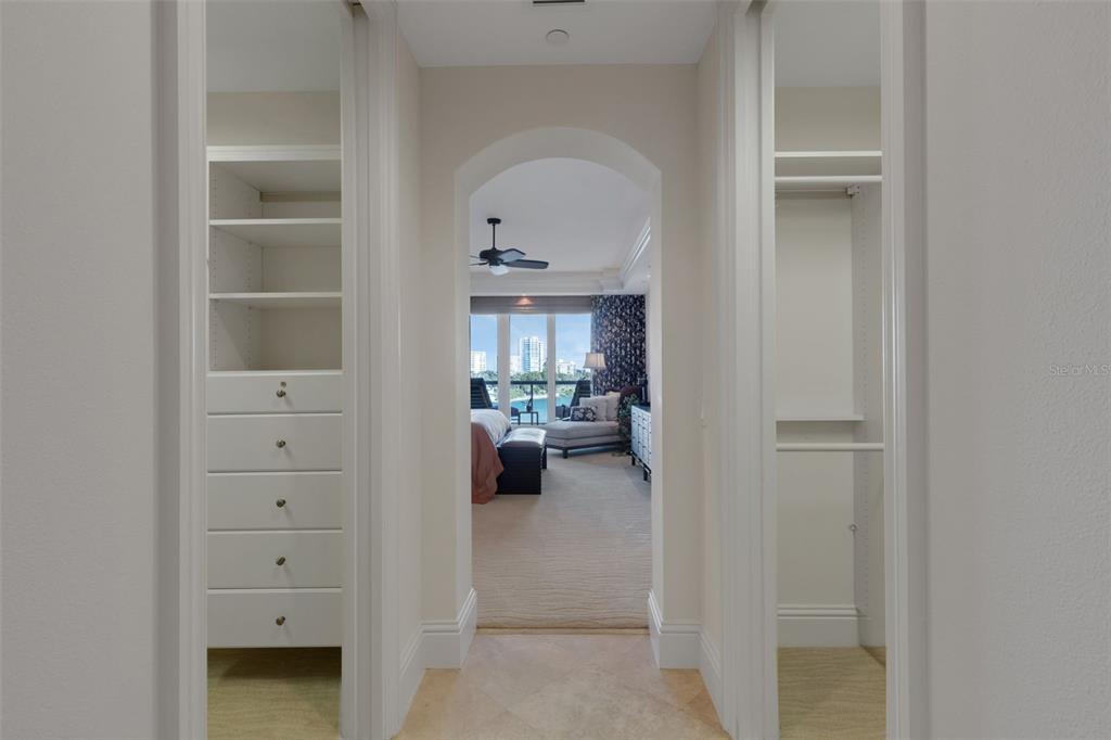 464 Golden Gate Point, Unit 403 Sarasota, FL 34236 - Photo 58 of 95