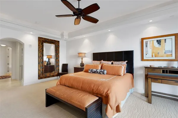 $4,150,000 | 464 Golden Gate Point, Unit 403, Sarasota, FL 34236