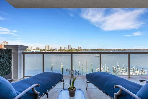 $4,150,000 | 464 Golden Gate Point, Unit 403, Sarasota, FL 34236