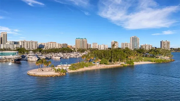 $4,150,000 | 464 Golden Gate Point, Unit 403, Sarasota, FL 34236