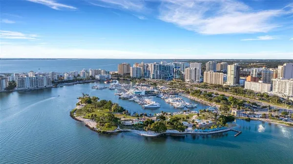 $4,150,000 | 464 Golden Gate Point, Unit 403, Sarasota, FL 34236