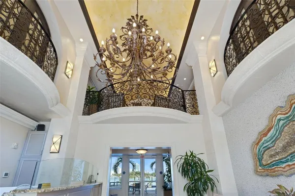 $4,150,000 | 464 Golden Gate Point, Unit 403, Sarasota, FL 34236
