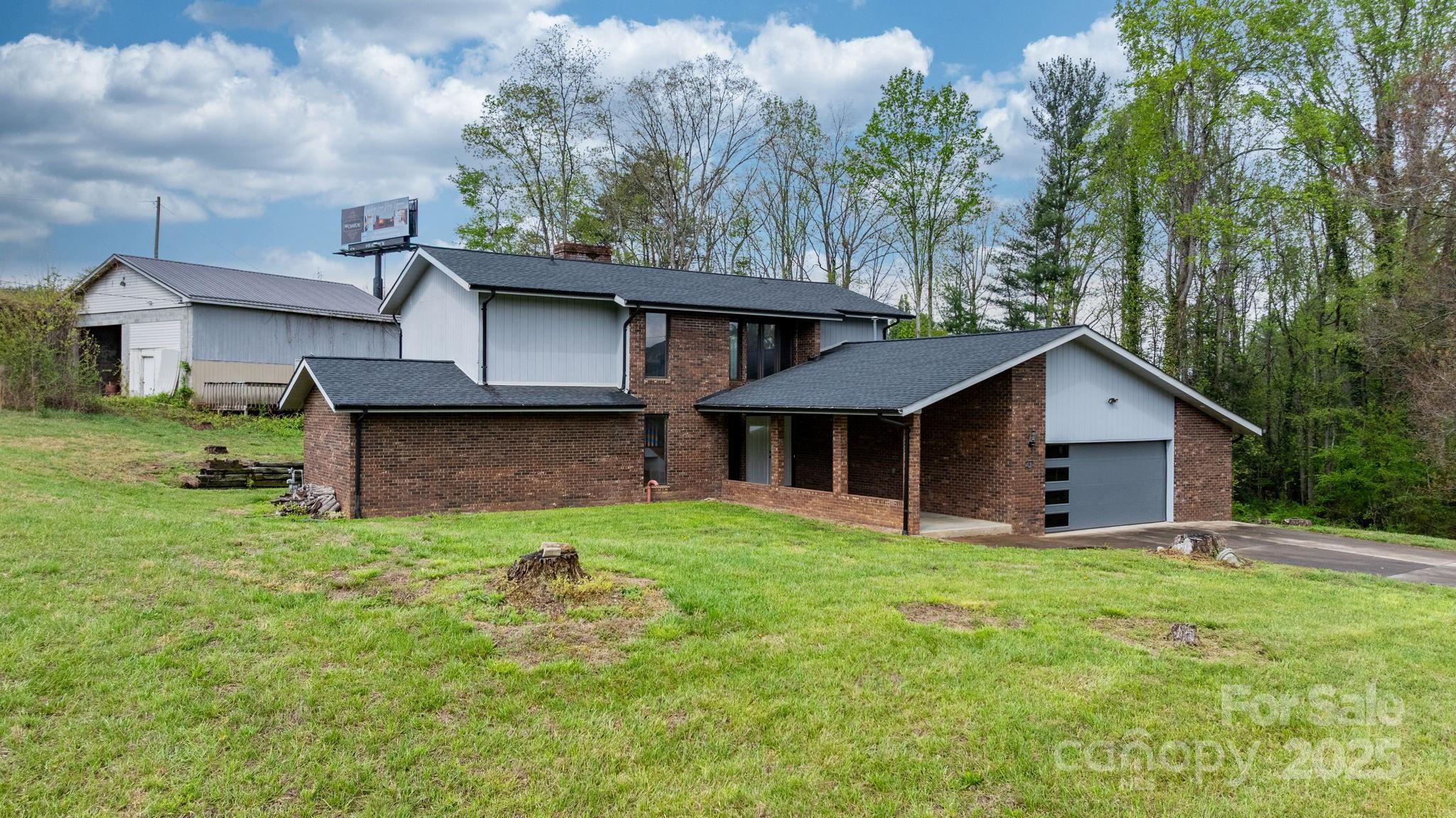4101 Quarry Estates Road Hudson, NC 28638 - Photo 3 of 43 Gallery Image 3