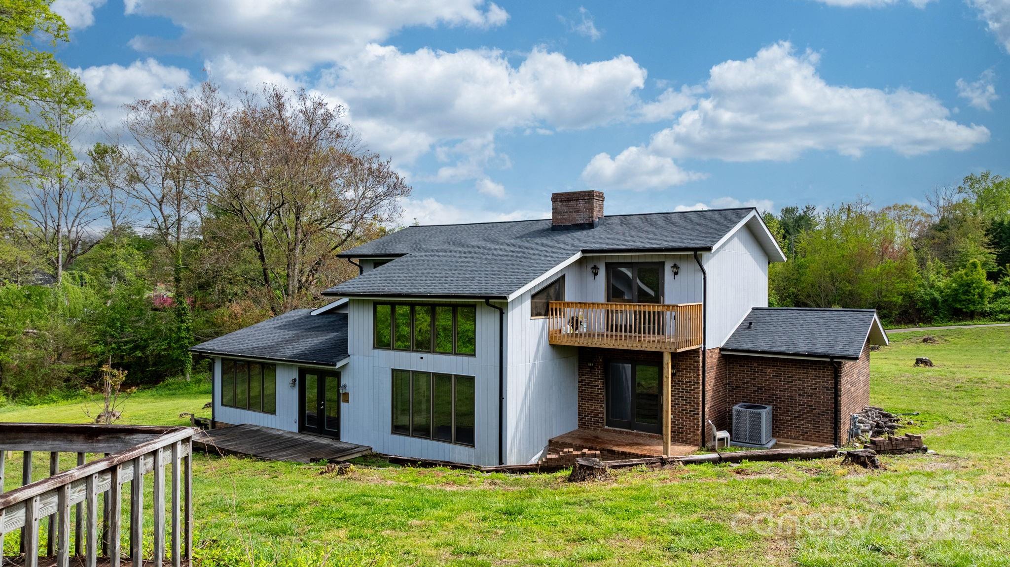 4101 Quarry Estates Road Hudson, NC 28638 - Photo 4 of 43 Gallery Image 4