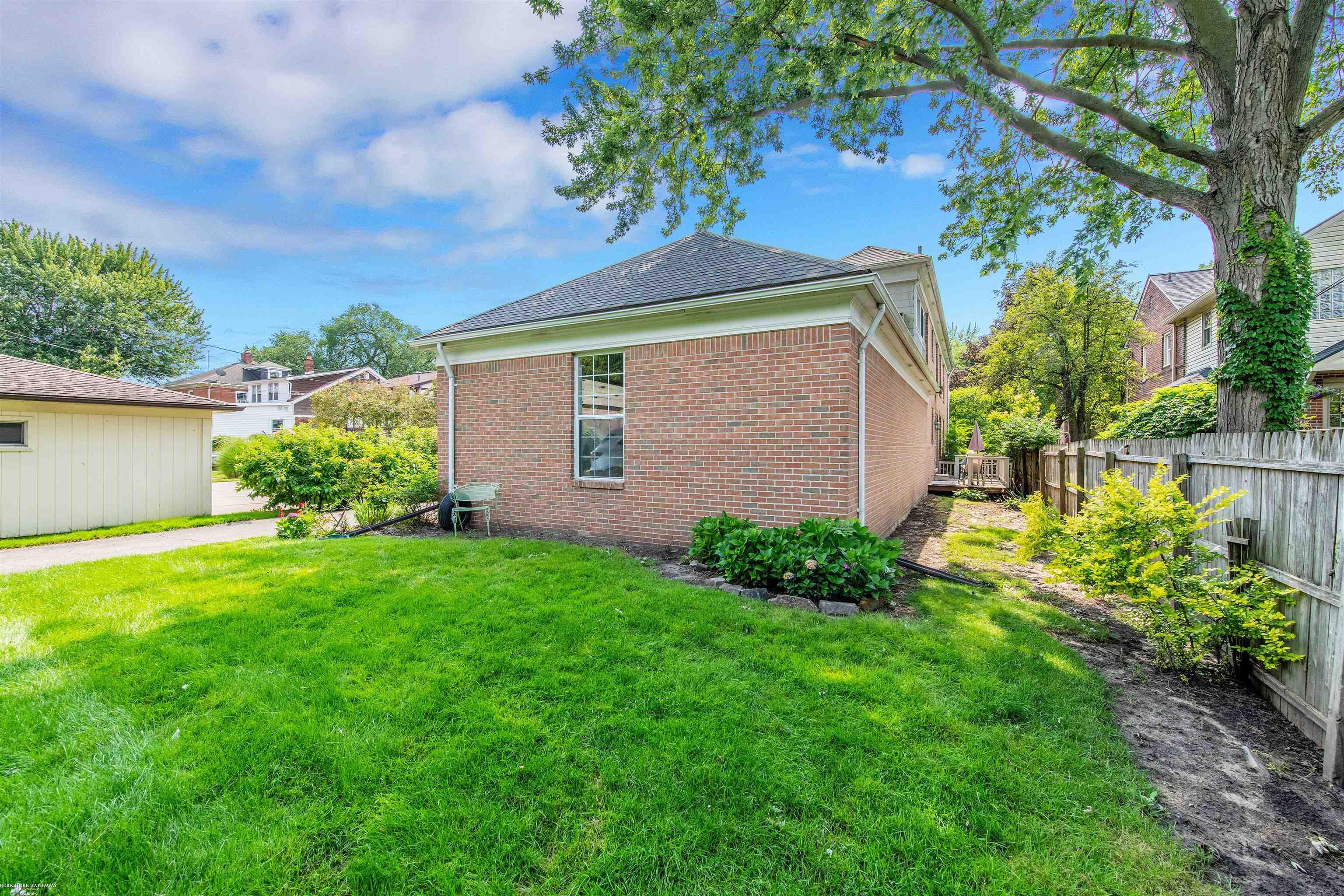 860 Neff Road Grosse Pointe, MI 48230 - Photo 30 of 30