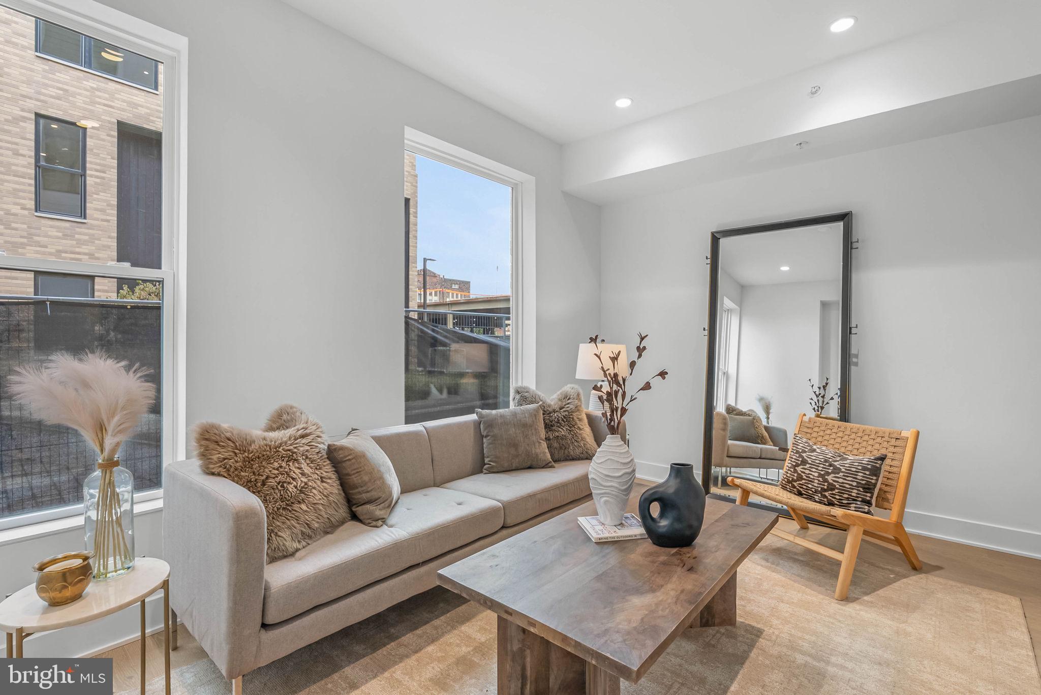 635 North 7th Street, Unit H3A Philadelphia, PA 19123 - Photo 1 of 26