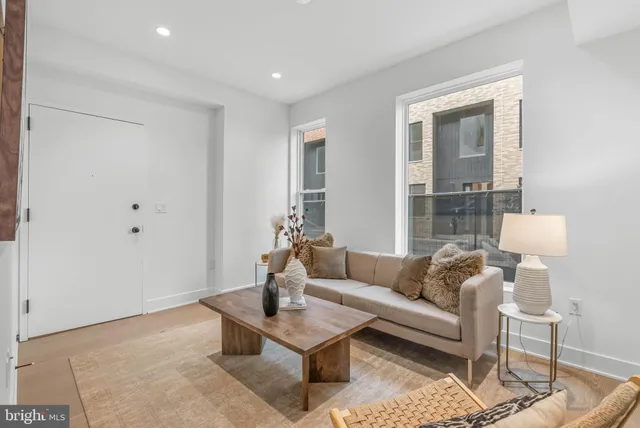 $514,900 | 635 North 7th Street, Unit H3A, Philadelphia, PA 19123