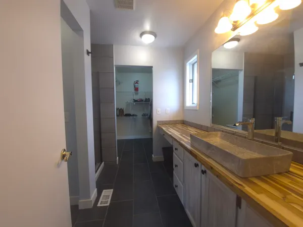 $399,000 | 1717 Overland Drive, Rock Springs, WY 82901