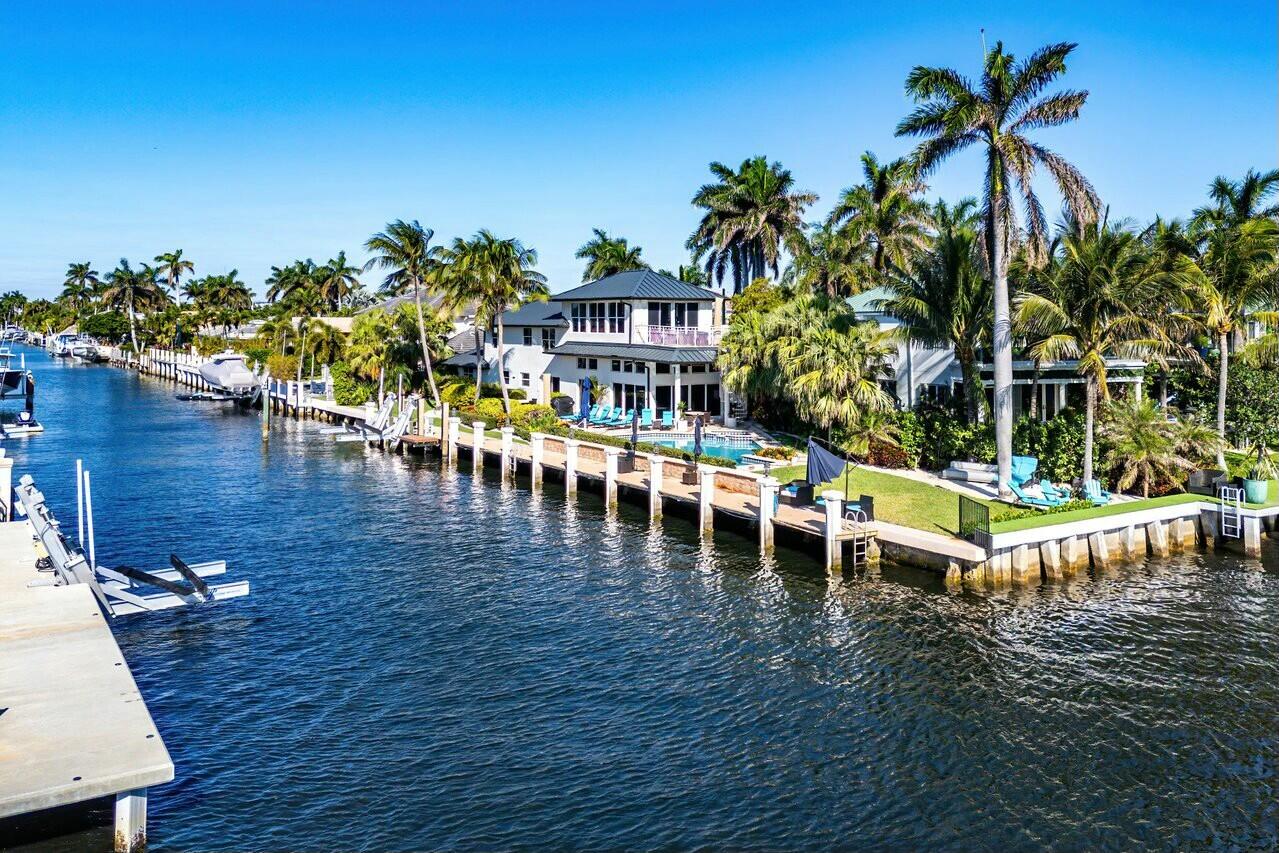 964 Eve Street Delray Beach, FL 33483 - Photo 60 of 68 tempImageDI3Pit