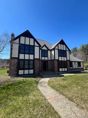 $5,000 | 1077 North Street, Walpole, MA 02081