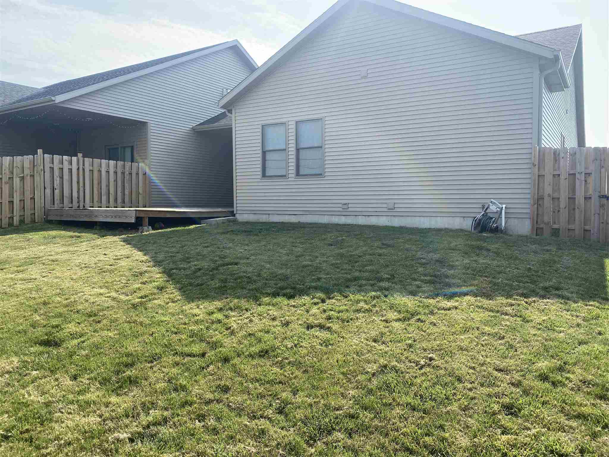 420 Fitzgerald Drive Springfield, IL 62711 - Photo 23 of 24 Gallery Image 23