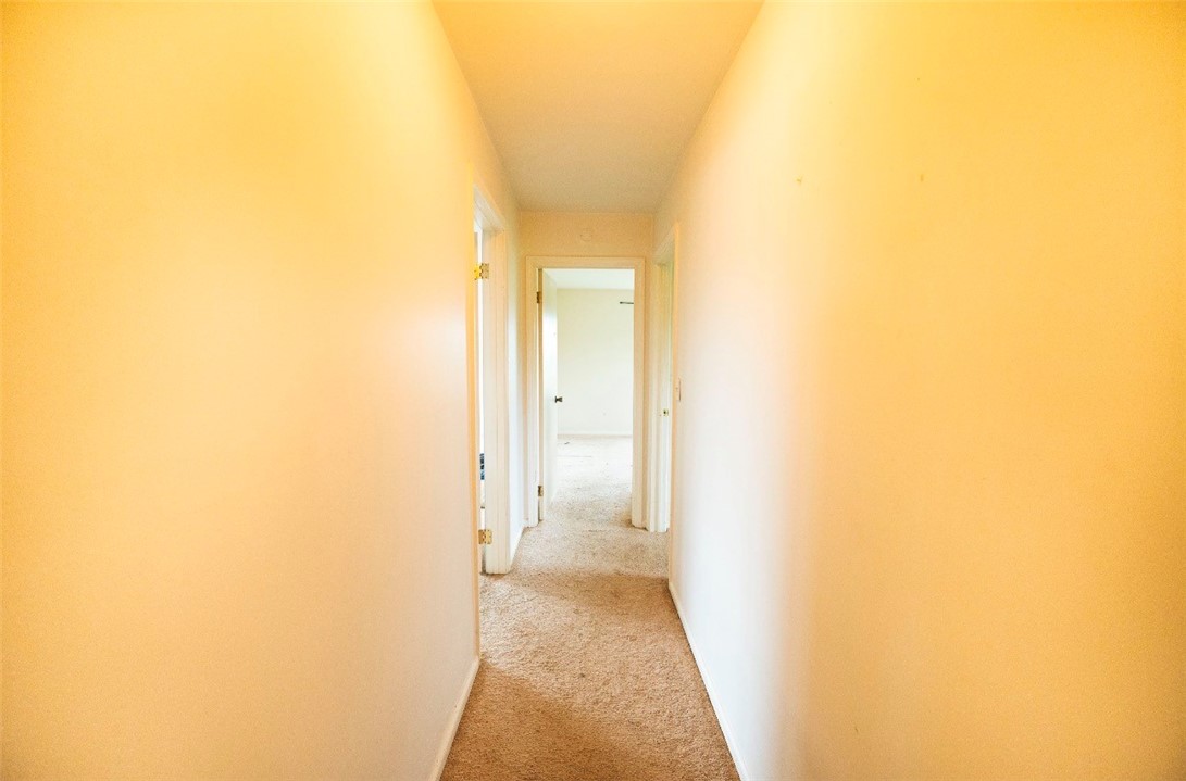 6841 Cavanaugh Road Lima, NY 14485 - Photo 8 of 16 Hallway