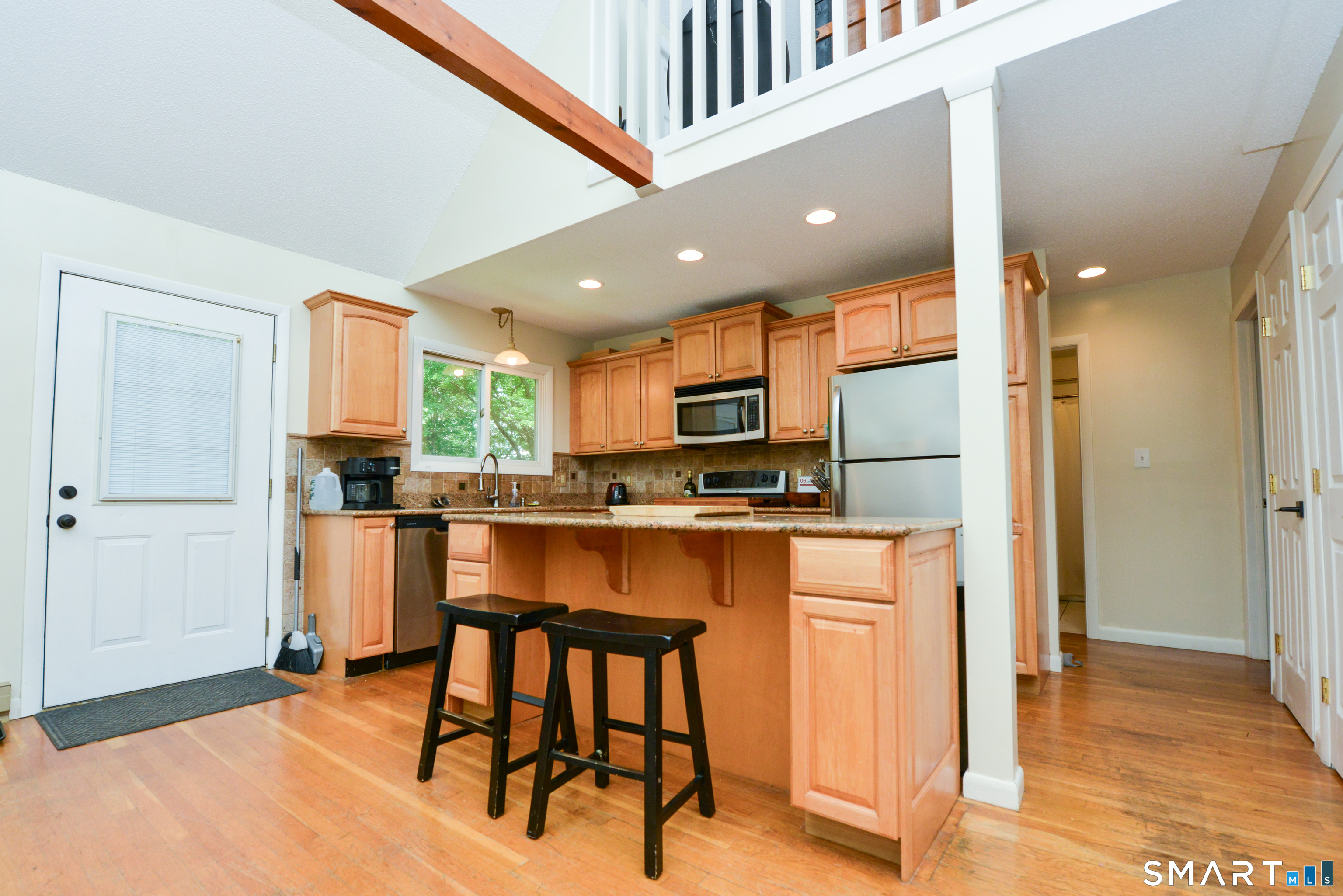 123 Wolcott Road Bristol, CT 06010 - Photo 4 of 24