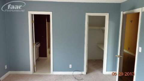 900 South Van Road Holly, MI 48442 - Photo 13 of 15 20360005-12.JPG
