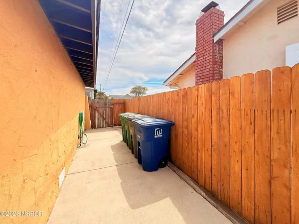$4,795 | 109 Hercules Avenue, Lompoc, CA 93436