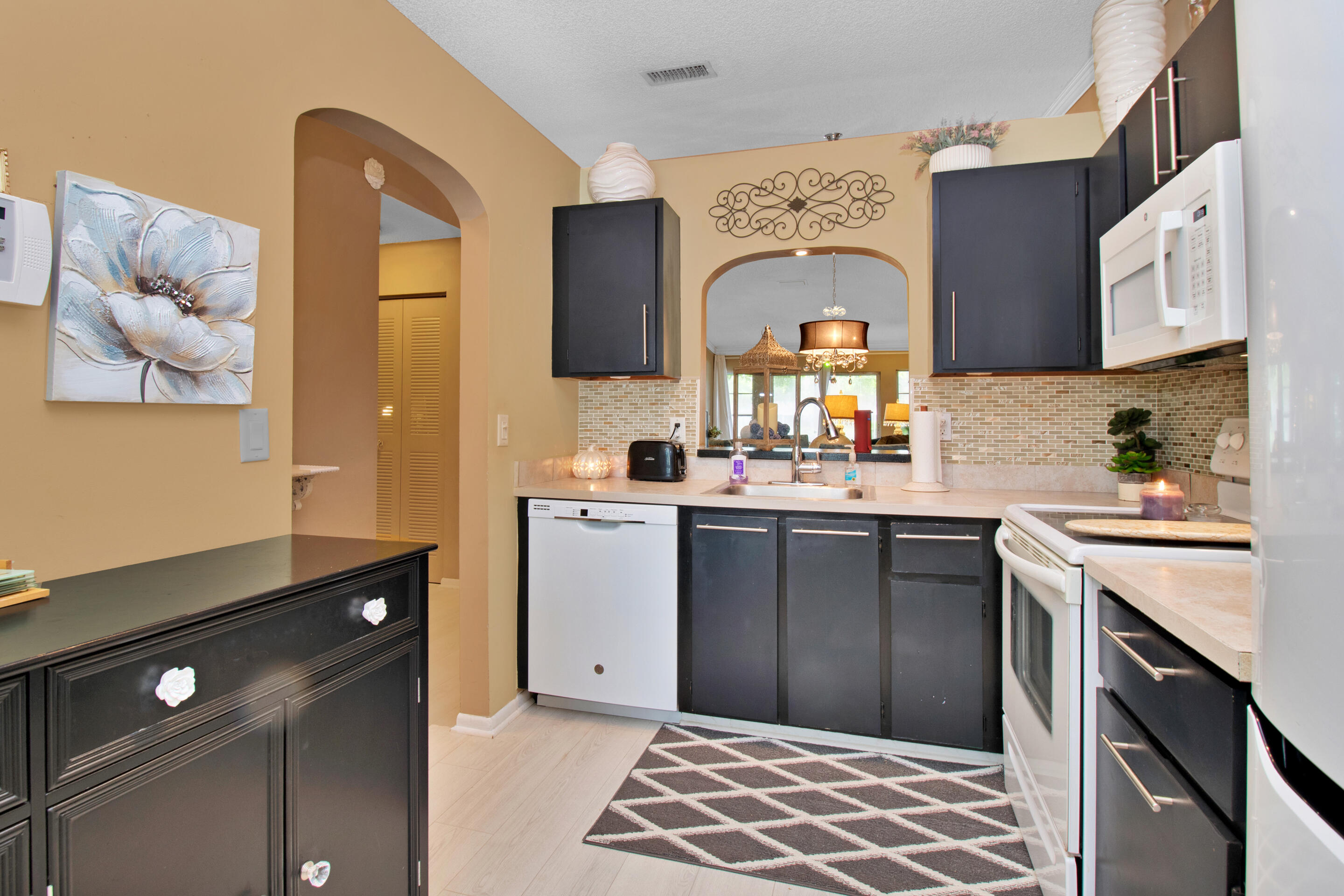 18548 Hidden Way, Unit C Boca Raton, FL 33496 - Photo 13 of 30 IMG_1566