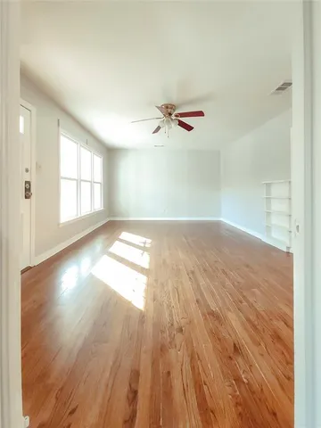 $1,900 | 3458 Brady Avenue, Fort Worth, TX 76109