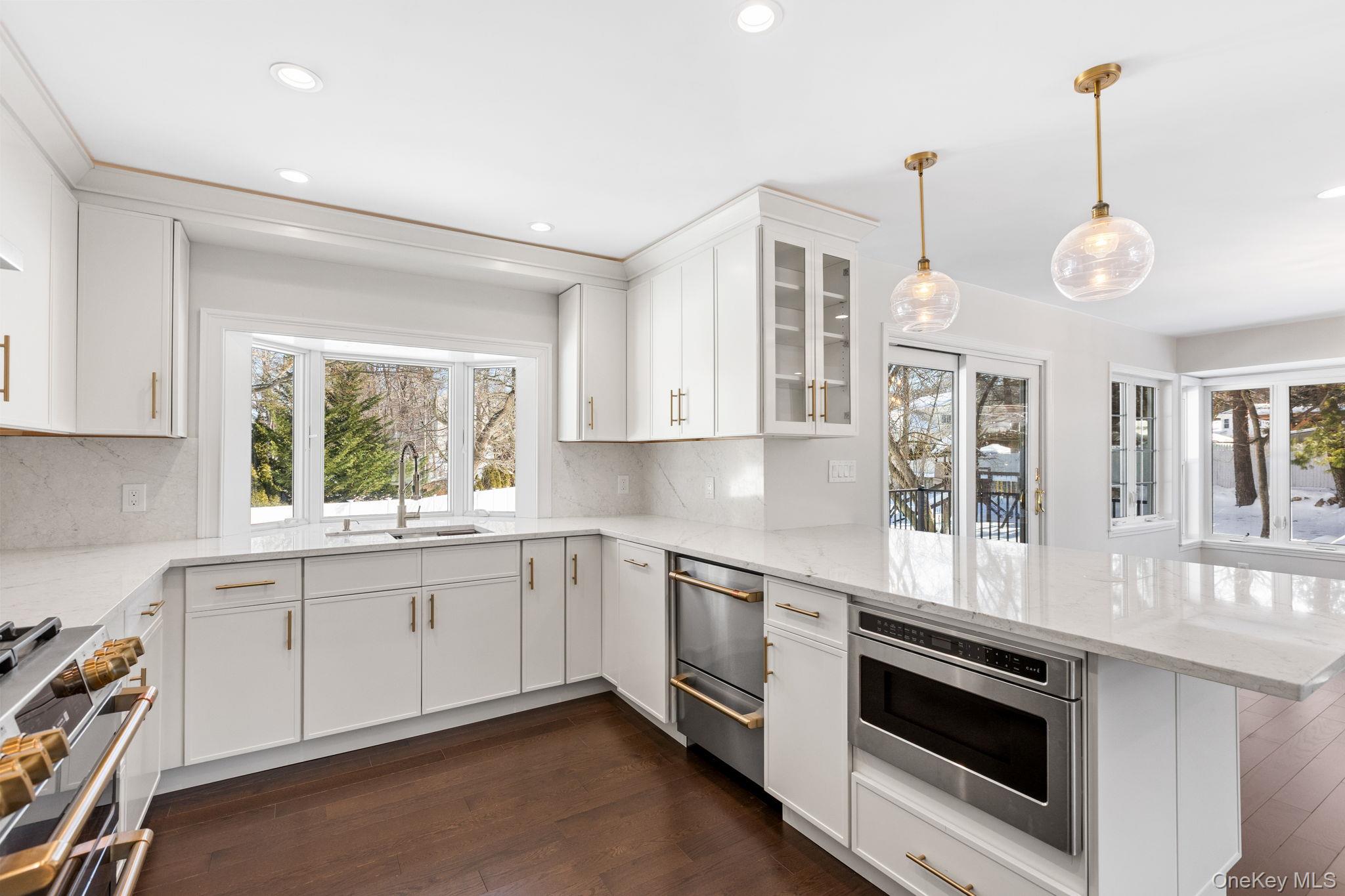 91 Worthington Road White Plains, NY 10607 - Photo 11 of 50