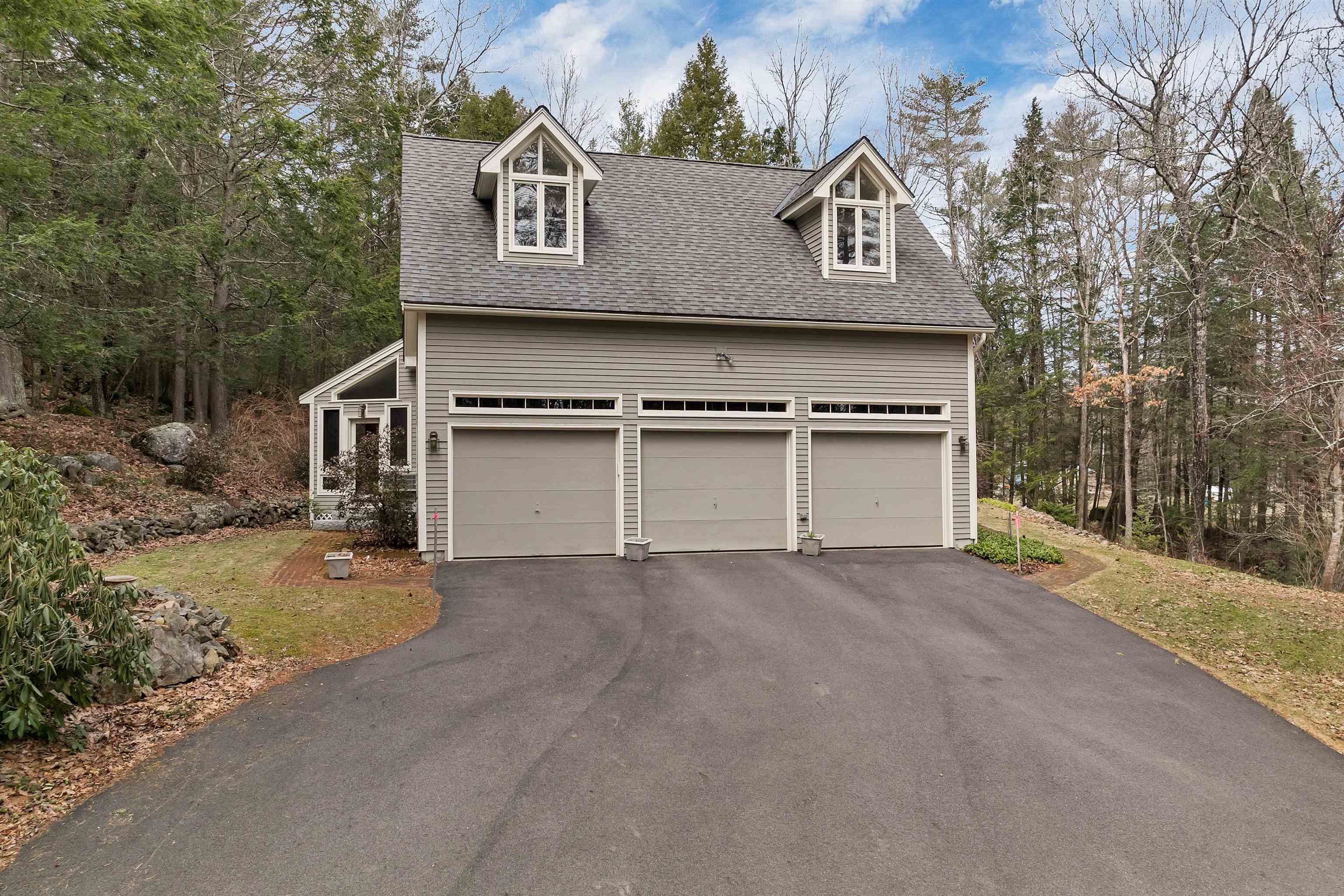 64 Horace Greeley Road Amherst, NH 03031 - Photo 27 of 38