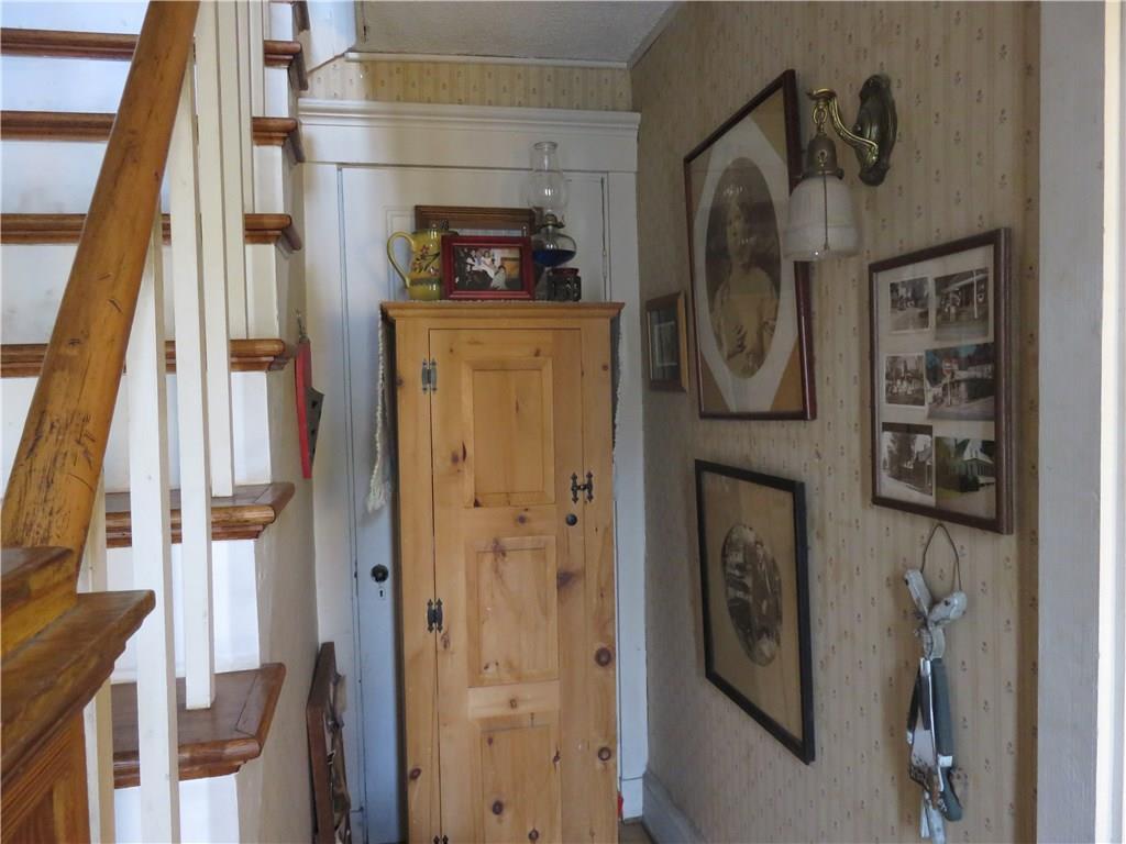 6 Waldoboro Road Washington, ME 04574 - Photo 19 of 33 Main Floor Entry