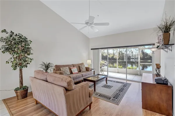 $179,000 | 5430 Fair Oaks Street, Unit 5430, Bradenton, FL 34203