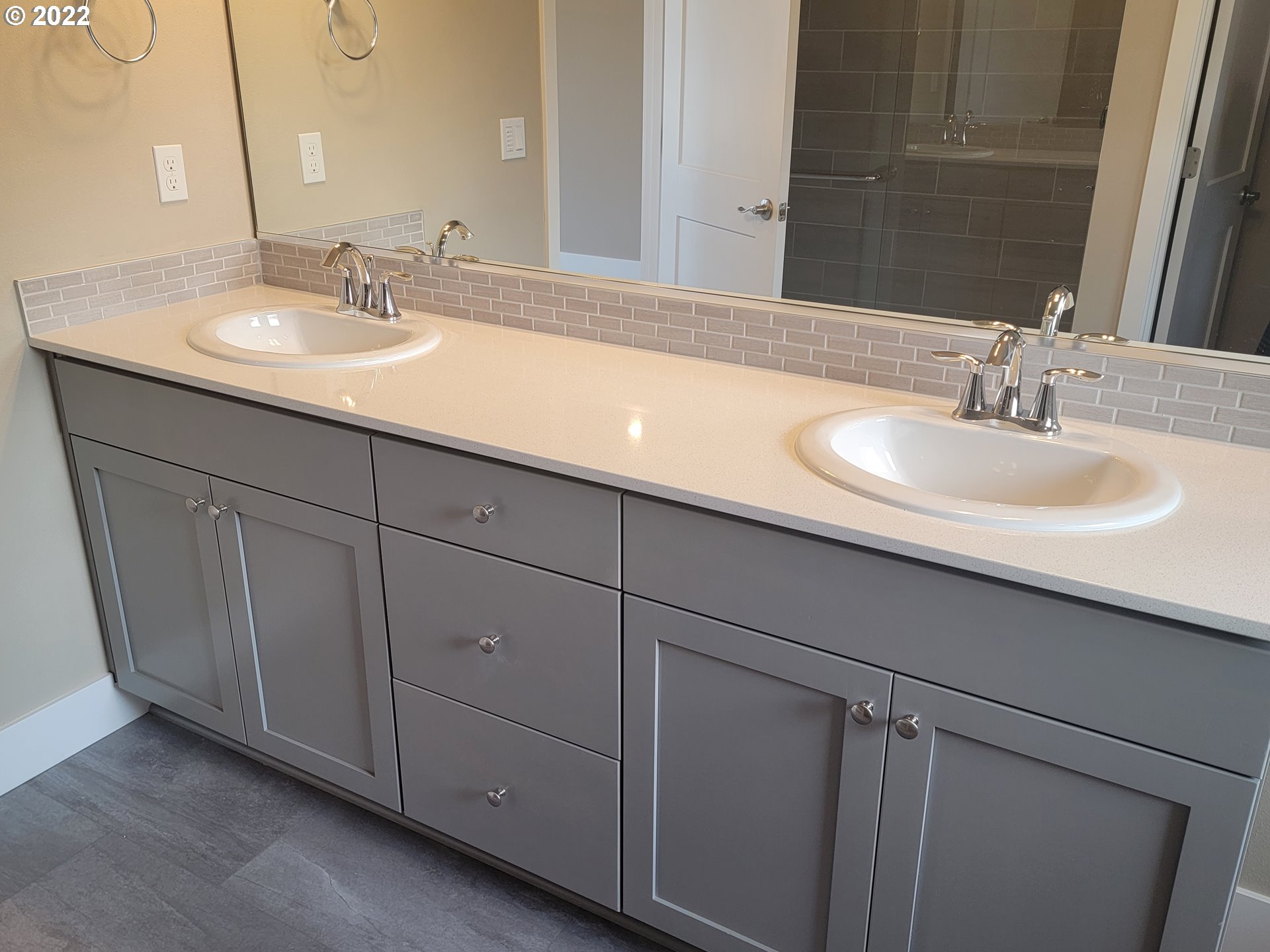 3713 Rockcress Road Eugene, OR 97403 - Photo 24 of 30 Gallery Image 24