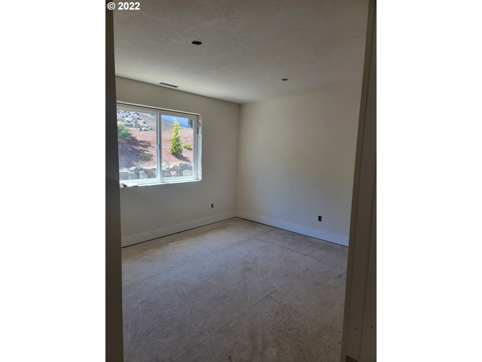 3713 Rockcress Road Eugene, OR 97403 - Photo 10 of 30 Gallery Image 10