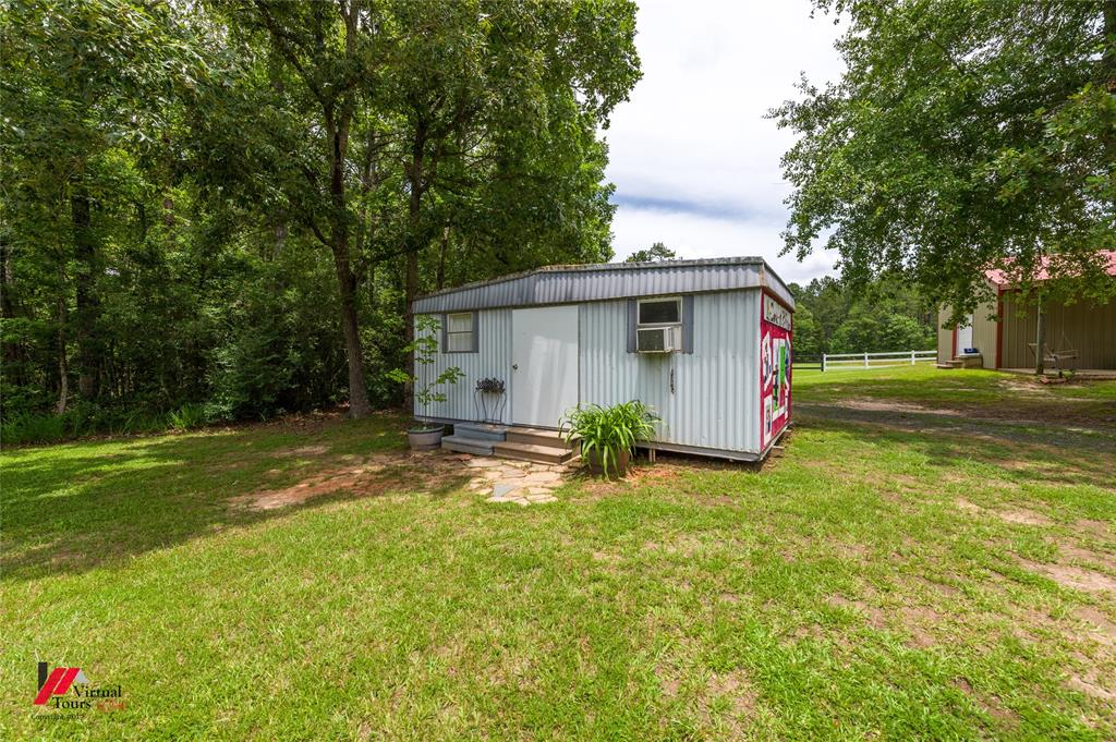 125 Honeysuckle Lane Converse, LA 71419 - Photo 24 of 40