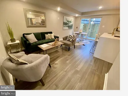 $500,000 | 765 North Uber Street, Unit 1, Philadelphia, PA 19130