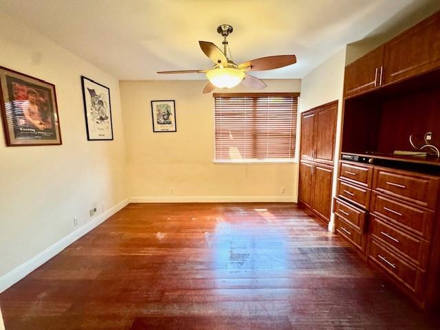 1540 Northeast Quayside Terrace, Unit D1 Miami, FL 33138 - Photo 18 of 45 a view of an empty room with wooden floor and a window