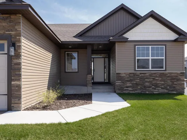 $649,900 | 20635 Tamarack Street Northwest, Oak Grove, MN 55011