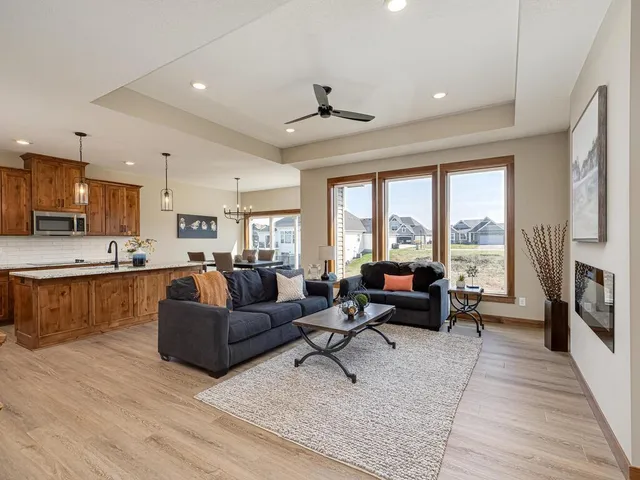 $649,900 | 20635 Tamarack Street Northwest, Oak Grove, MN 55011