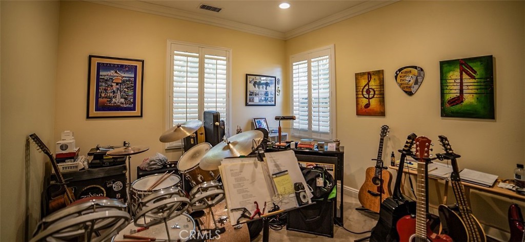 27 Mountain Laurel Way Azusa, CA 91702 - Photo 35 of 39 a view of a dining room with furniture window and outside view