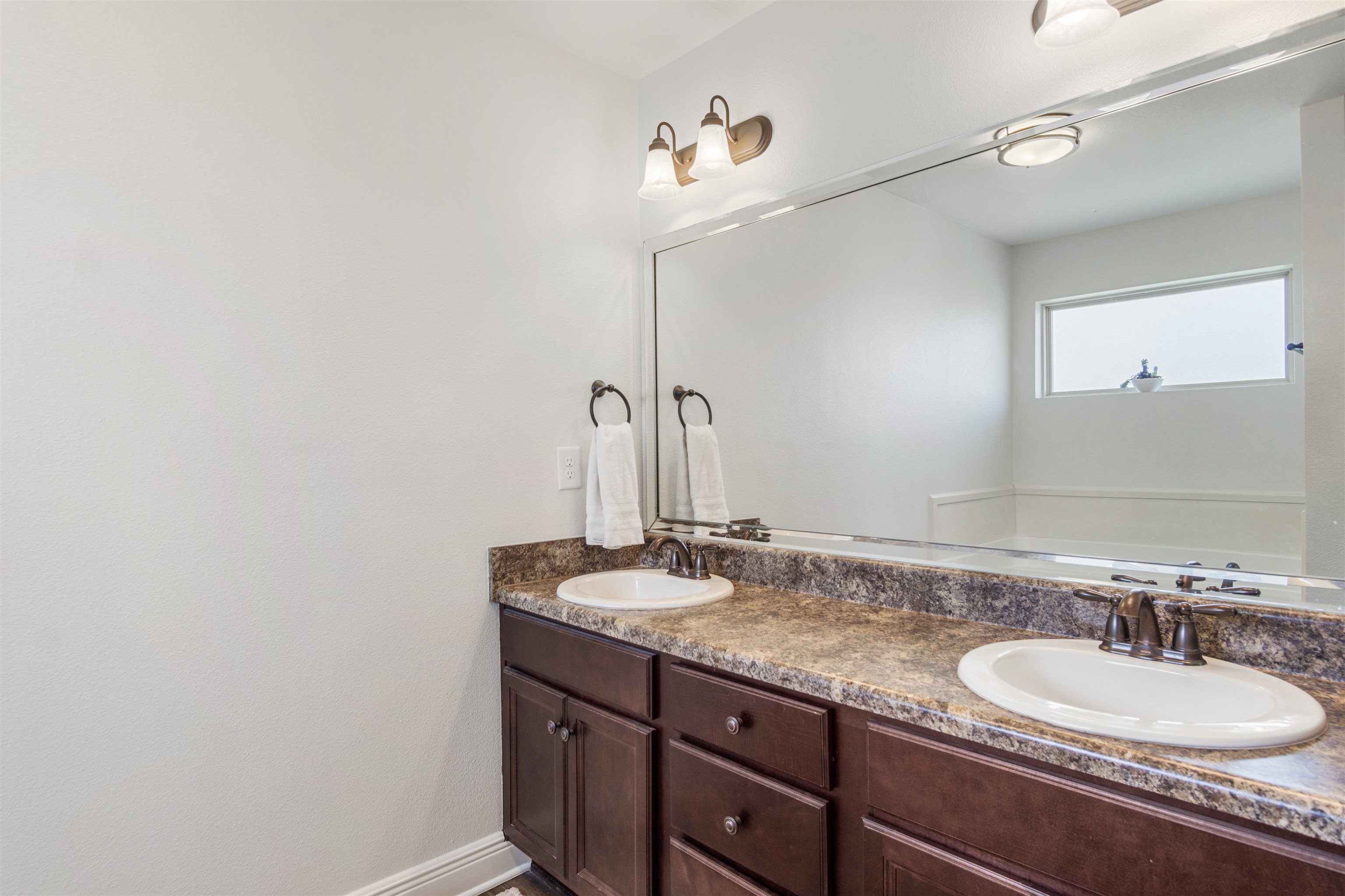 8966 Lockridge Road Foley, AL 36535 - Photo 19 of 26 Master Bathroom View 2