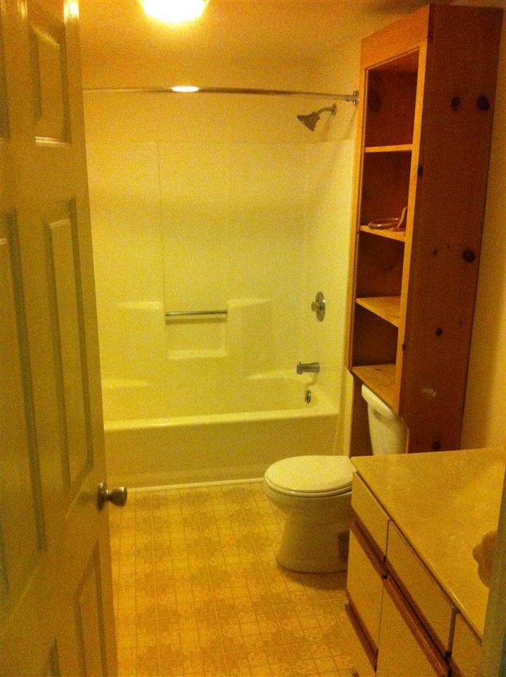 23 Old Stagecoach Road, Unit 24 Epping, NH 03042 - Photo 5 of 5