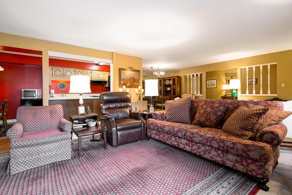 4756 Coach Road Columbus, OH 43220 - Photo 12 of 27