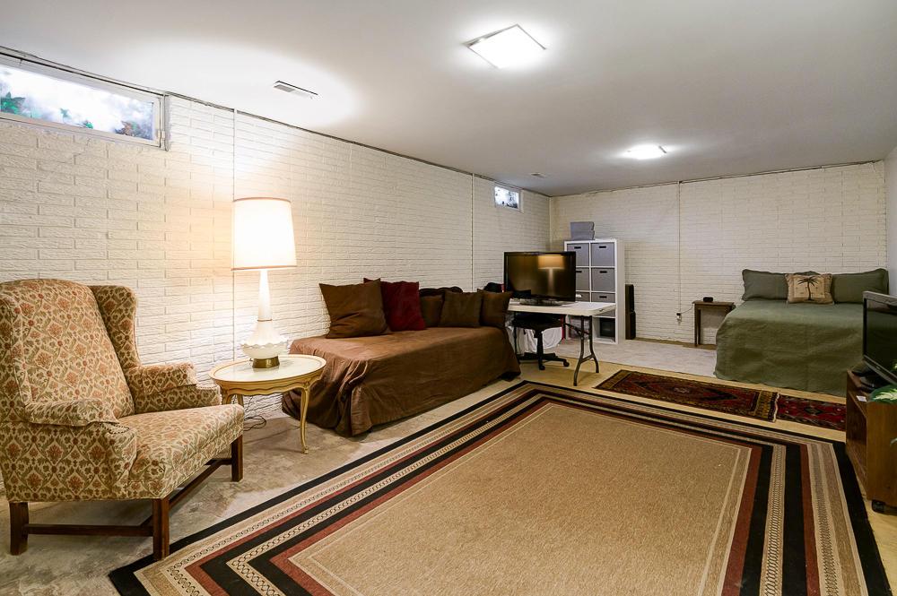 4756 Coach Road Columbus, OH 43220 - Photo 19 of 27