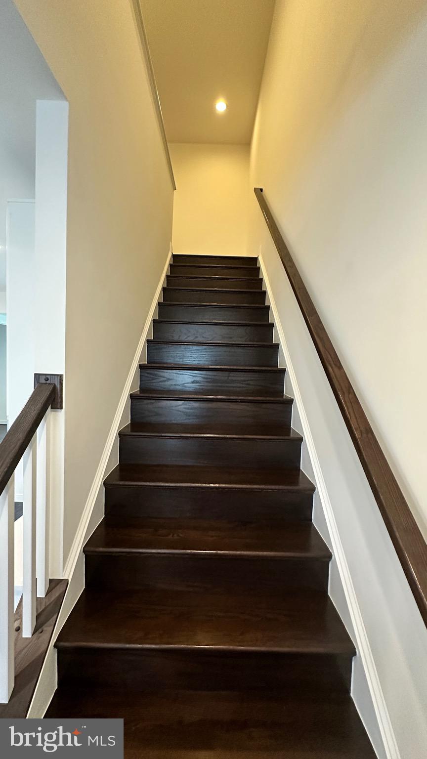 20265 Oak Bluff Drive Ashburn, VA 20147 - Photo 23 of 42 a view of entryway