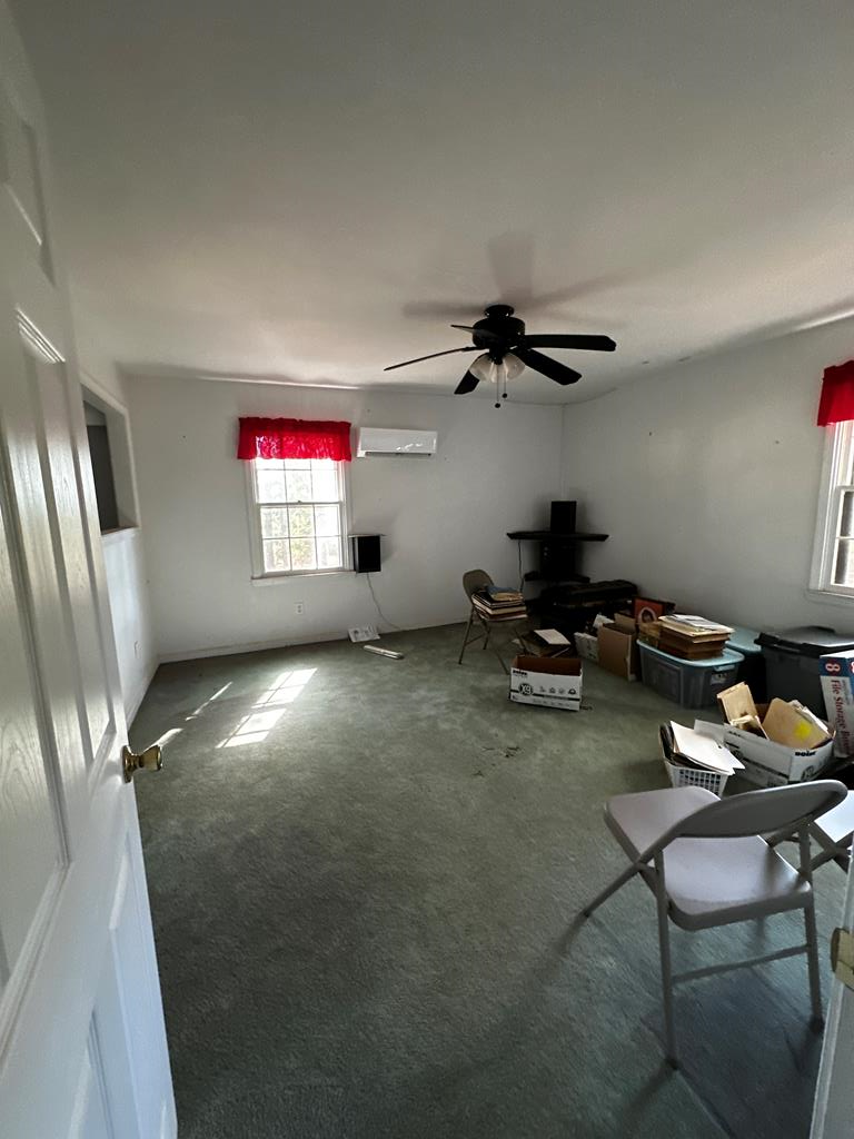 1966 Highway 142 Covington, GA 30014 - Photo 11 of 96 Shop Living Room