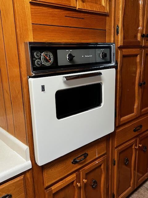 1966 Highway 142 Covington, GA 30014 - Photo 22 of 96 a close view of a stove top oven