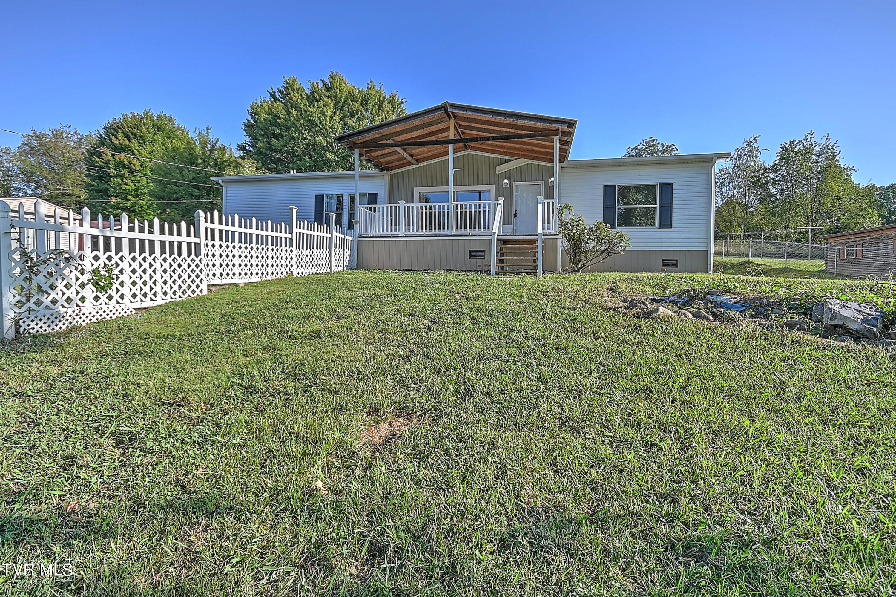 1785 Old Stage Road Greeneville, TN 37745 - Photo 1 of 32 1785 Old Stage BAM-3