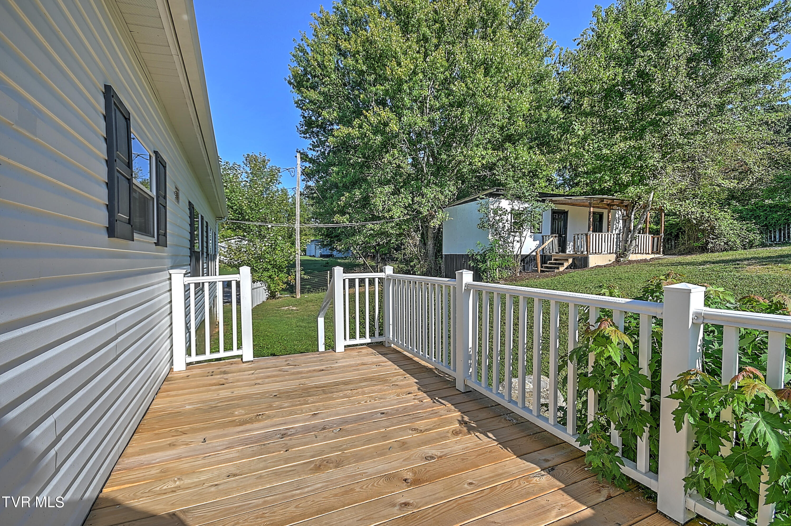 1785 Old Stage Road Greeneville, TN 37745 - Photo 29 of 32 1785 Old Stage BAM-37