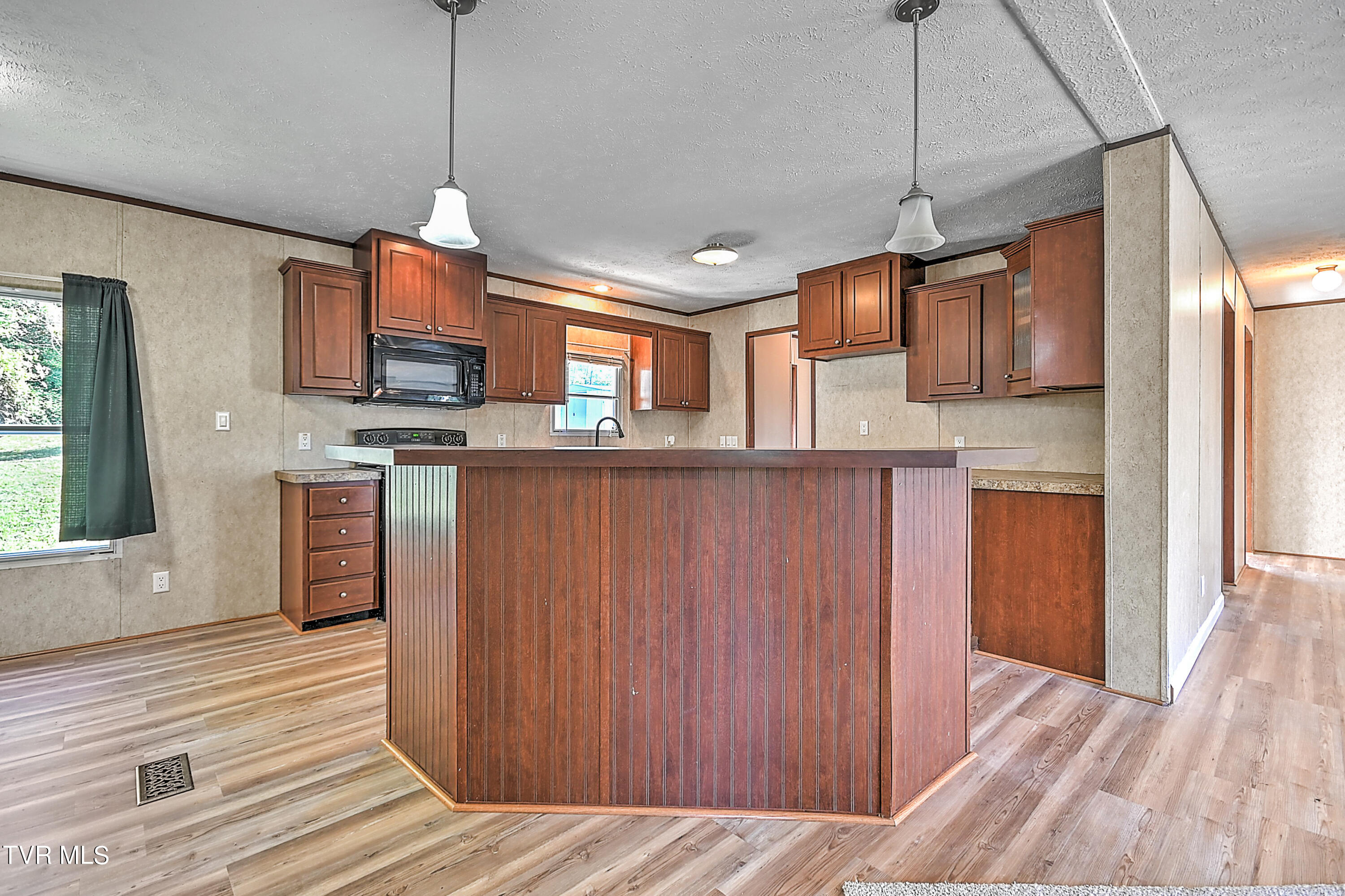 1785 Old Stage Road Greeneville, TN 37745 - Photo 5 of 32 1785 Old Stage BAM-12