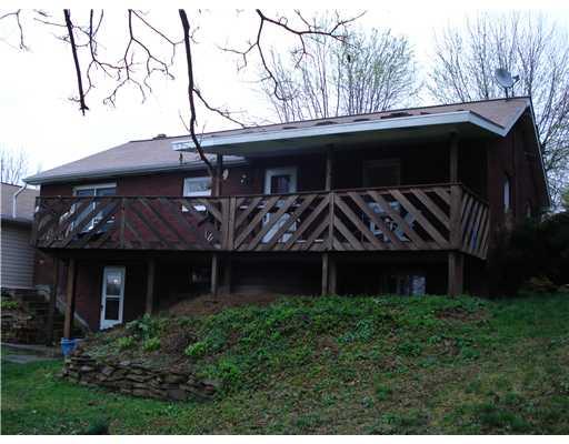 2749 Ridge Rd Extension Economy, PA 15005 - Photo 10 of 12 Exterior Back.