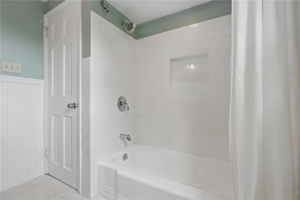 570 Richland Road Pittsburgh, PA 15228 - Photo 28 of 44 Gallery Image 28