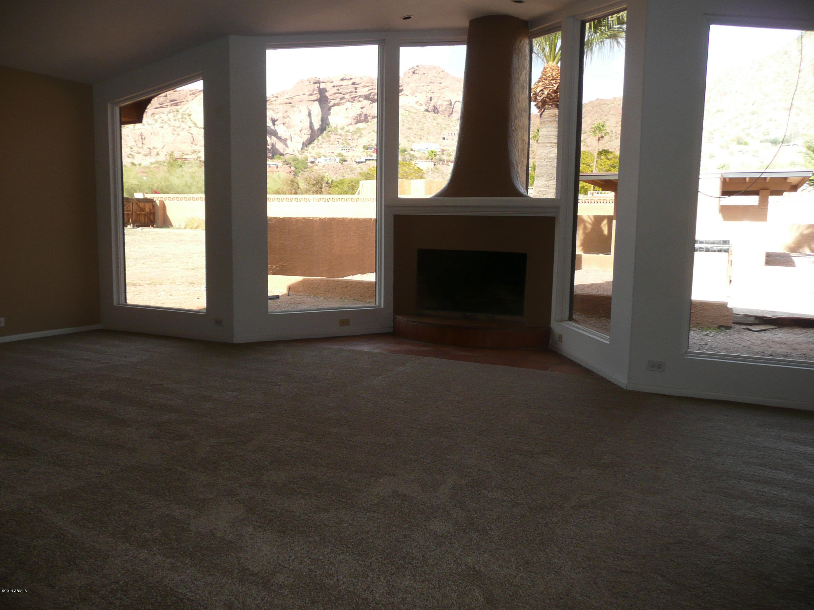4950 East Camelback Road Phoenix, AZ 85018 - Photo 13 of 25 P1080320