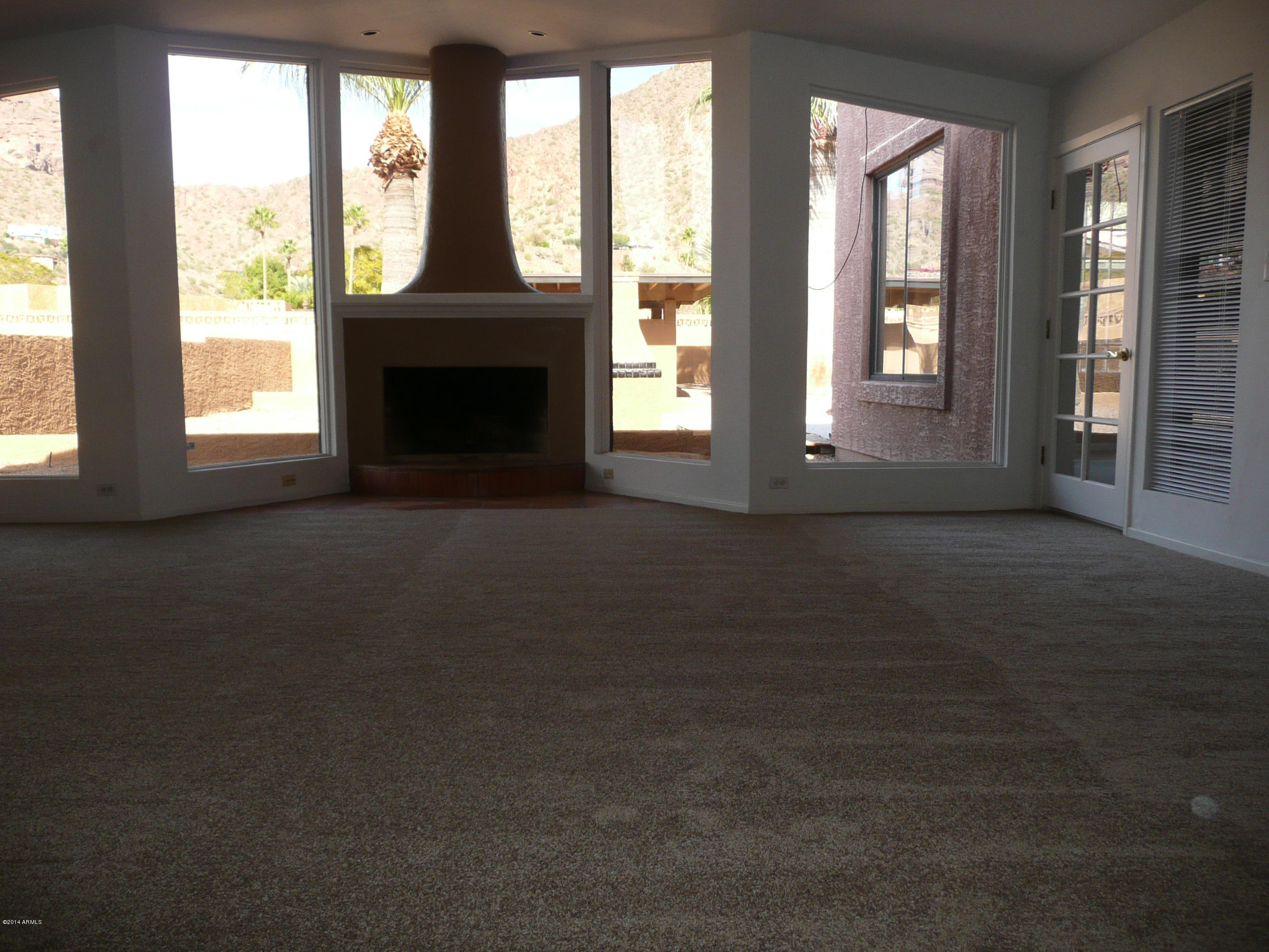 4950 East Camelback Road Phoenix, AZ 85018 - Photo 16 of 25 P1080276